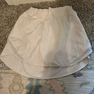 Lululemon hotty hot skirt
